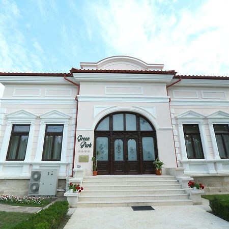 Green Park Boutique Hotel Focşani 外观 照片