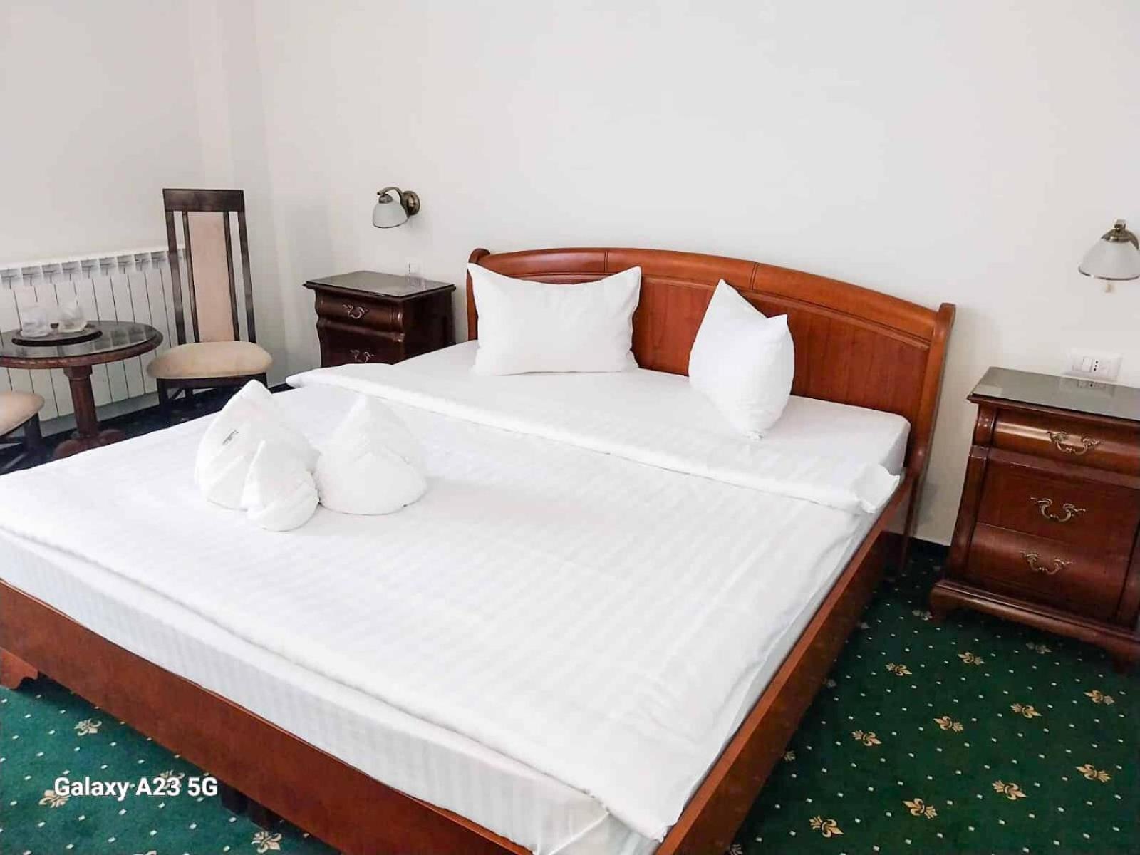 Green Park Boutique Hotel Focşani 外观 照片